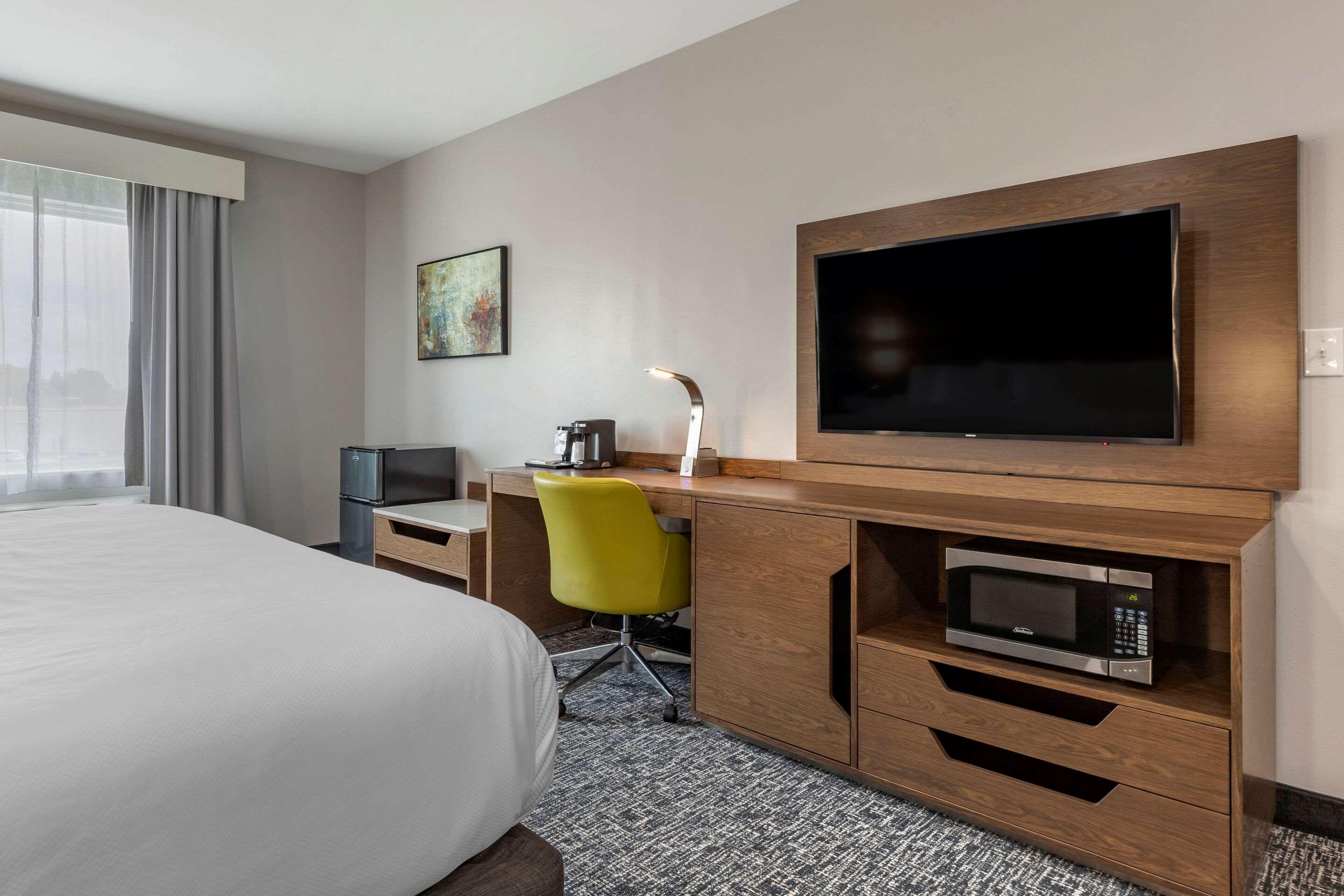 Comfort Suites Greenville Airport Exteriér fotografie