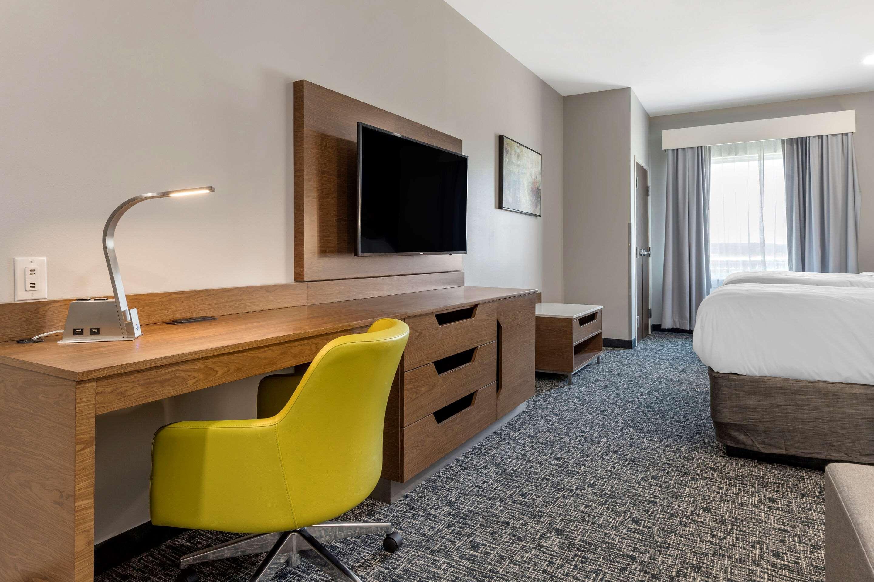 Comfort Suites Greenville Airport Exteriér fotografie